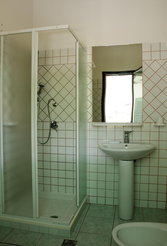 Residence Cort'E Accas Bari Sardo Exterior photo