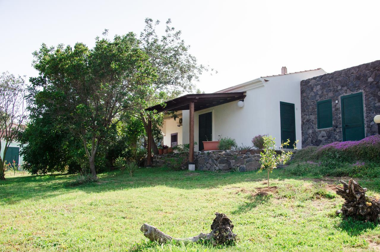 Residence Cort'E Accas Bari Sardo Exterior photo